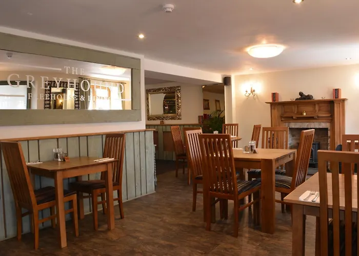 Greyhound Inn