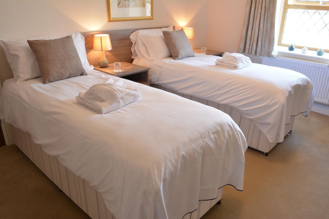 Inn Greyhound Winterborne Kingston